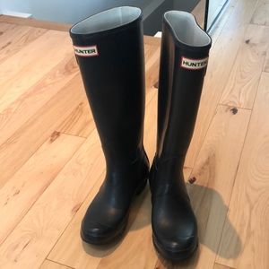 Hunter rain boots